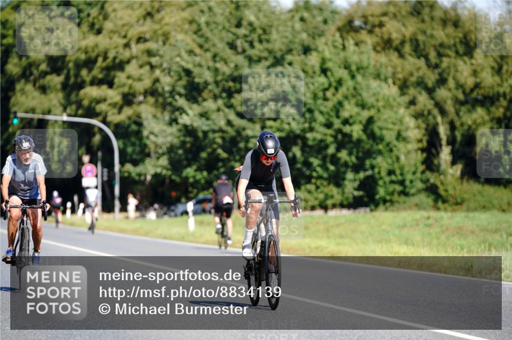 07.09.2025 - 19. Norderstedt Triathlon Michael Burmester http://msf.ph/oto/8834139 07.09.2025 12:15:06 Radfahren 258, 1220 meine-sportfotos.de