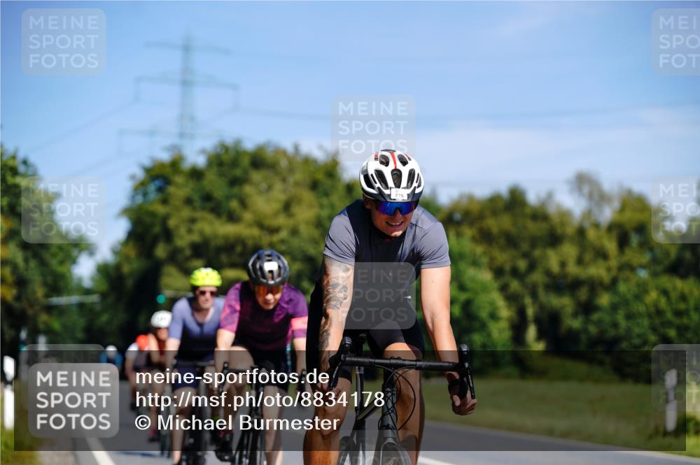 07.09.2025 - 19. Norderstedt Triathlon Michael Burmester http://msf.ph/oto/8834178 07.09.2025 12:15:30 Radfahren 146, 210, 728, 776, 791, 1237, 1364 meine-sportfotos.de