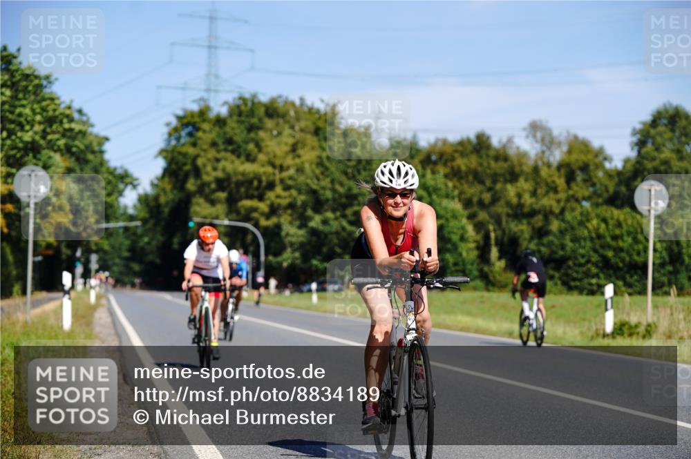 07.09.2025 - 19. Norderstedt Triathlon Michael Burmester http://msf.ph/oto/8834189 07.09.2025 12:15:32 Radfahren 146, 210, 215, 776, 780, 791, 1364 meine-sportfotos.de