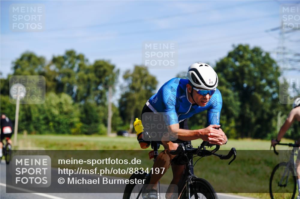 07.09.2025 - 19. Norderstedt Triathlon Michael Burmester http://msf.ph/oto/8834197 07.09.2025 12:15:35 Radfahren 146, 215, 780 meine-sportfotos.de