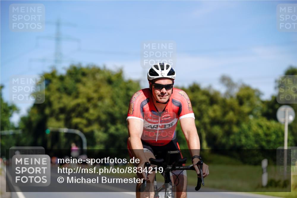 07.09.2025 - 19. Norderstedt Triathlon Michael Burmester http://msf.ph/oto/8834219 07.09.2025 12:15:55 Radfahren 851, 1329 meine-sportfotos.de