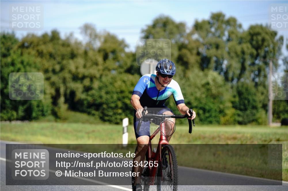 07.09.2025 - 19. Norderstedt Triathlon Michael Burmester http://msf.ph/oto/8834265 07.09.2025 12:16:57 Radfahren 168, 207, 282, 741, 1307 meine-sportfotos.de