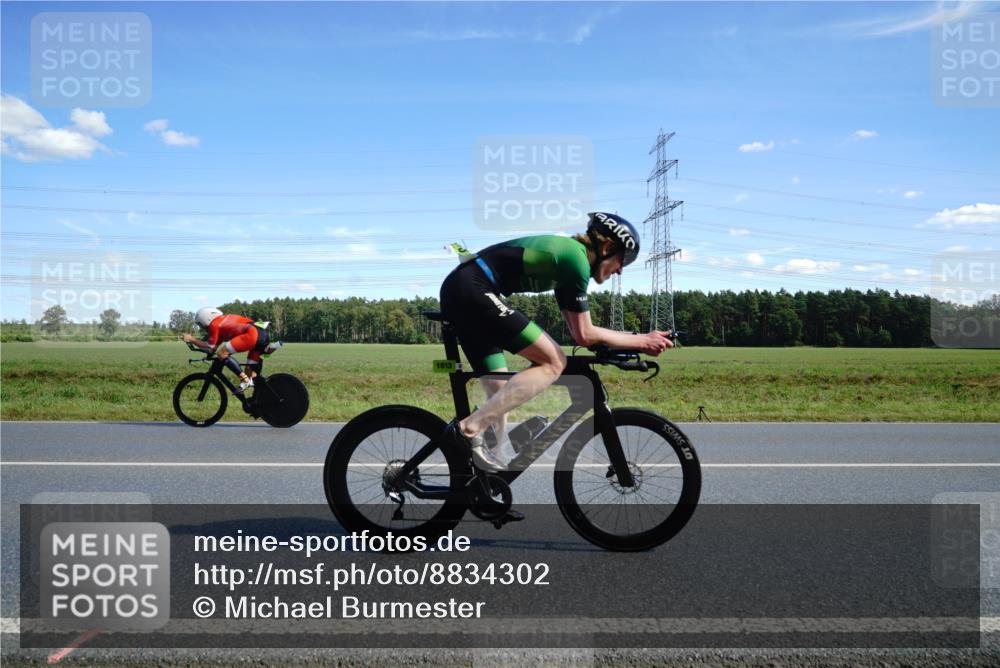 07.09.2025 - 19. Norderstedt Triathlon Michael Burmester http://msf.ph/oto/8834302 07.09.2025 13:58:28 Radfahren 872, 959, 970, 1013, 1015, 1031 meine-sportfotos.de