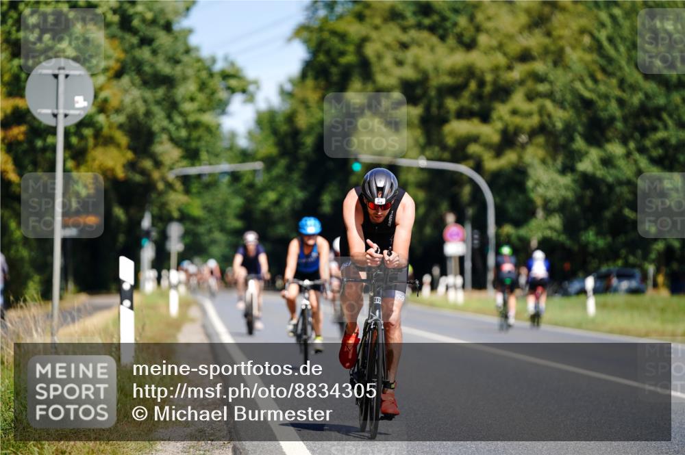 07.09.2025 - 19. Norderstedt Triathlon Michael Burmester http://msf.ph/oto/8834305 07.09.2025 12:17:42 Radfahren 212, 761 meine-sportfotos.de