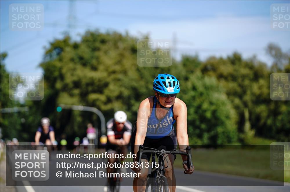 07.09.2025 - 19. Norderstedt Triathlon Michael Burmester http://msf.ph/oto/8834315 07.09.2025 12:17:45 Radfahren 212, 732, 1369 meine-sportfotos.de