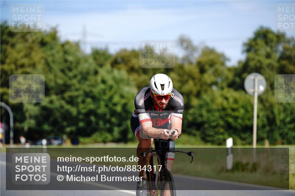 07.09.2025 - 19. Norderstedt Triathlon Michael Burmester http://msf.ph/oto/8834317 07.09.2025 12:17:47 Radfahren 721, 732, 1369 meine-sportfotos.de