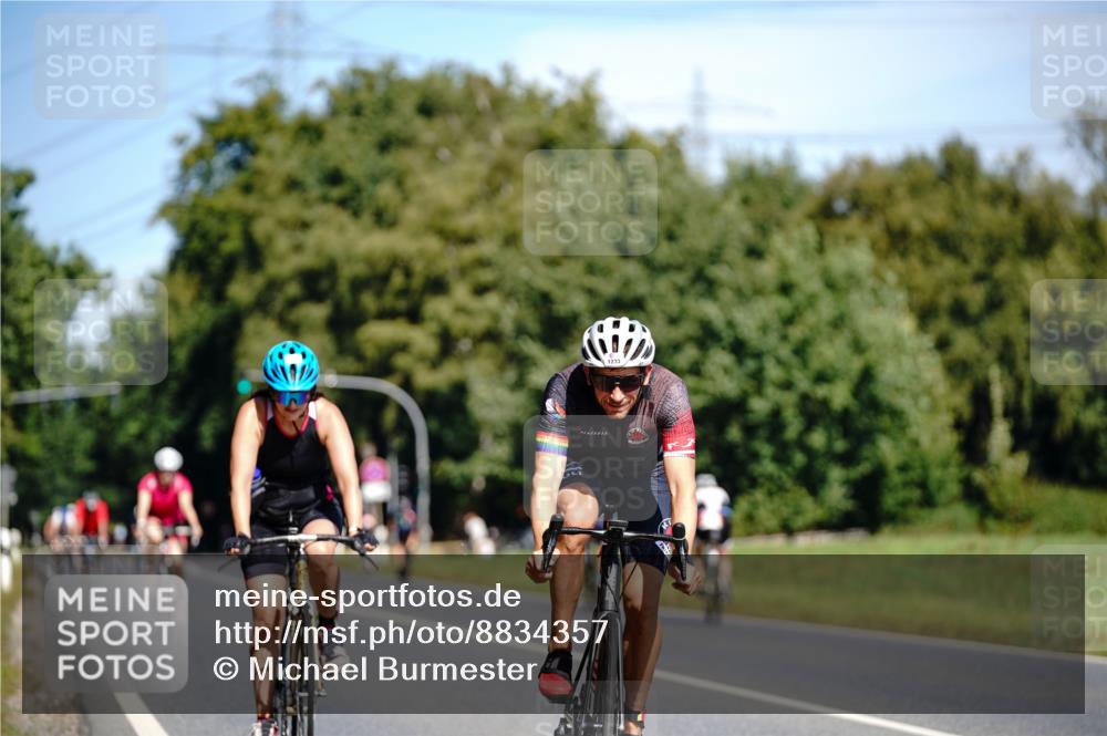 07.09.2025 - 19. Norderstedt Triathlon Michael Burmester http://msf.ph/oto/8834357 07.09.2025 12:18:16 Radfahren 1233, 1311, 1380 meine-sportfotos.de