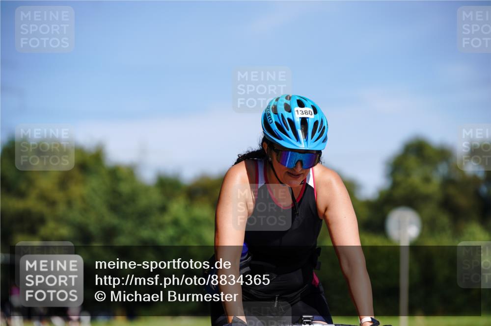 07.09.2025 - 19. Norderstedt Triathlon Michael Burmester http://msf.ph/oto/8834365 07.09.2025 12:18:18 Radfahren 1233, 1339, 1380 meine-sportfotos.de