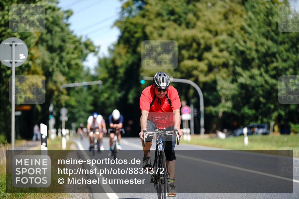 07.09.2025 - 19. Norderstedt Triathlon Michael Burmester http://msf.ph/oto/8834372 07.09.2025 12:18:23 Radfahren 727, 1339 meine-sportfotos.de