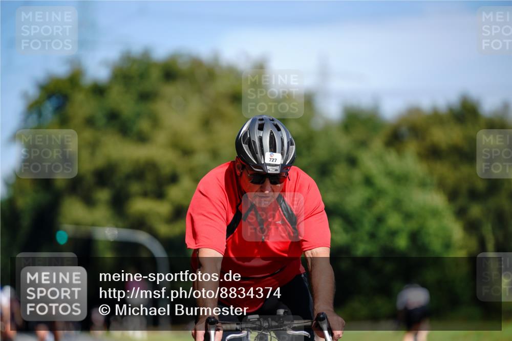 07.09.2025 - 19. Norderstedt Triathlon Michael Burmester http://msf.ph/oto/8834374 07.09.2025 12:18:25 Radfahren 226, 727 meine-sportfotos.de