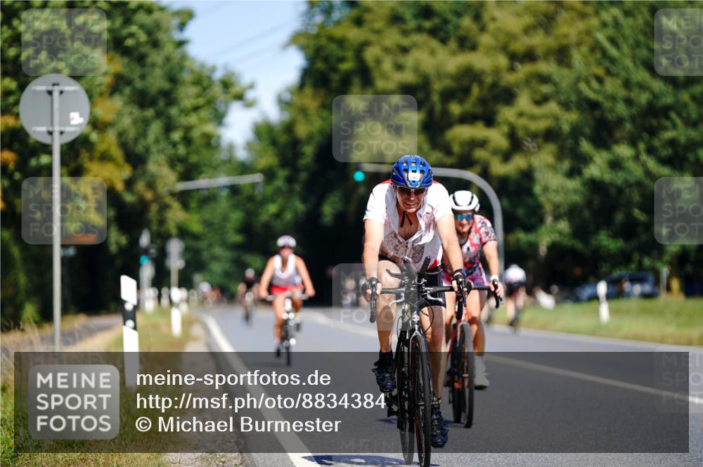 07.09.2025 - 19. Norderstedt Triathlon Michael Burmester http://msf.ph/oto/8834384 07.09.2025 12:18:29 Radfahren 195, 226, 1309 meine-sportfotos.de