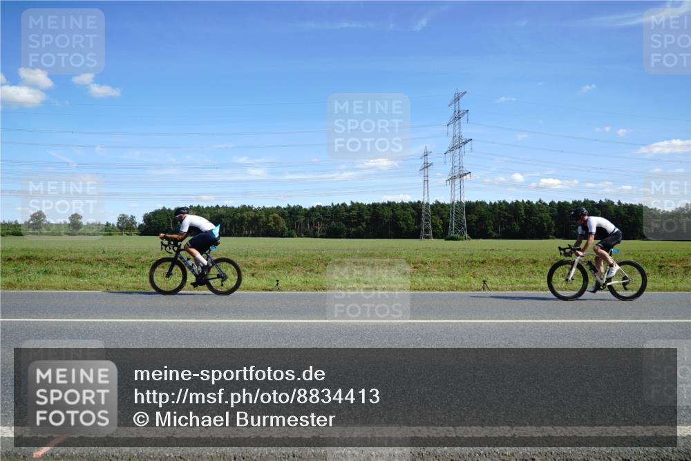 07.09.2025 - 19. Norderstedt Triathlon Michael Burmester http://msf.ph/oto/8834413 07.09.2025 13:59:04 Radfahren  meine-sportfotos.de