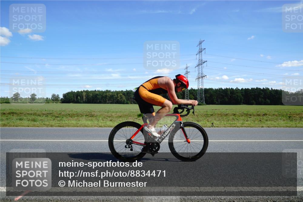 07.09.2025 - 19. Norderstedt Triathlon Michael Burmester http://msf.ph/oto/8834471 07.09.2025 13:59:39 Radfahren 991, 999, 1003, 1007 meine-sportfotos.de
