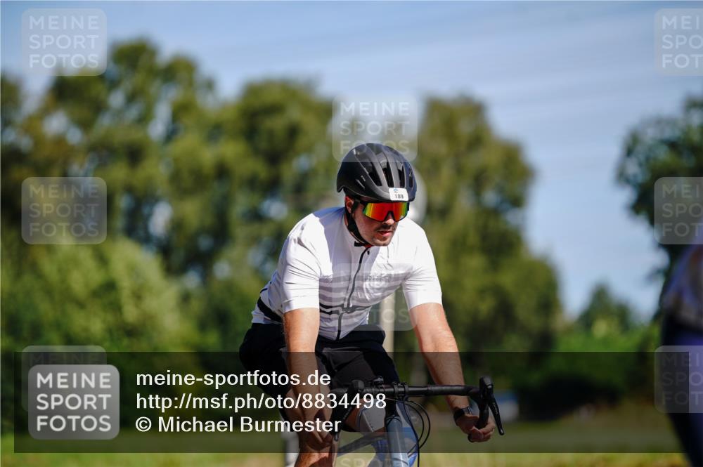 07.09.2025 - 19. Norderstedt Triathlon Michael Burmester http://msf.ph/oto/8834498 07.09.2025 12:20:55 Radfahren 169, 189, 273, 739, 1243 meine-sportfotos.de