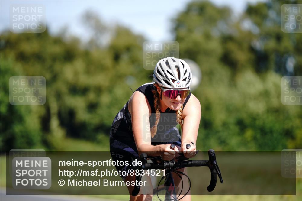 07.09.2025 - 19. Norderstedt Triathlon Michael Burmester http://msf.ph/oto/8834521 07.09.2025 12:21:29 Radfahren 709, 1224 meine-sportfotos.de