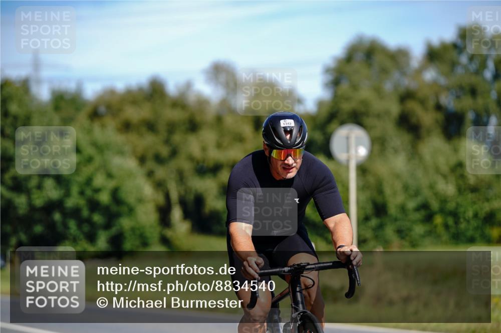 07.09.2025 - 19. Norderstedt Triathlon Michael Burmester http://msf.ph/oto/8834540 07.09.2025 12:21:56 Radfahren 218, 250, 1342 meine-sportfotos.de
