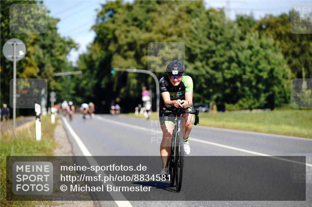 07.09.2025 - 19. Norderstedt Triathlon Michael Burmester http://msf.ph/oto/8834581 07.09.2025 12:22:42 Radfahren 1396 meine-sportfotos.de