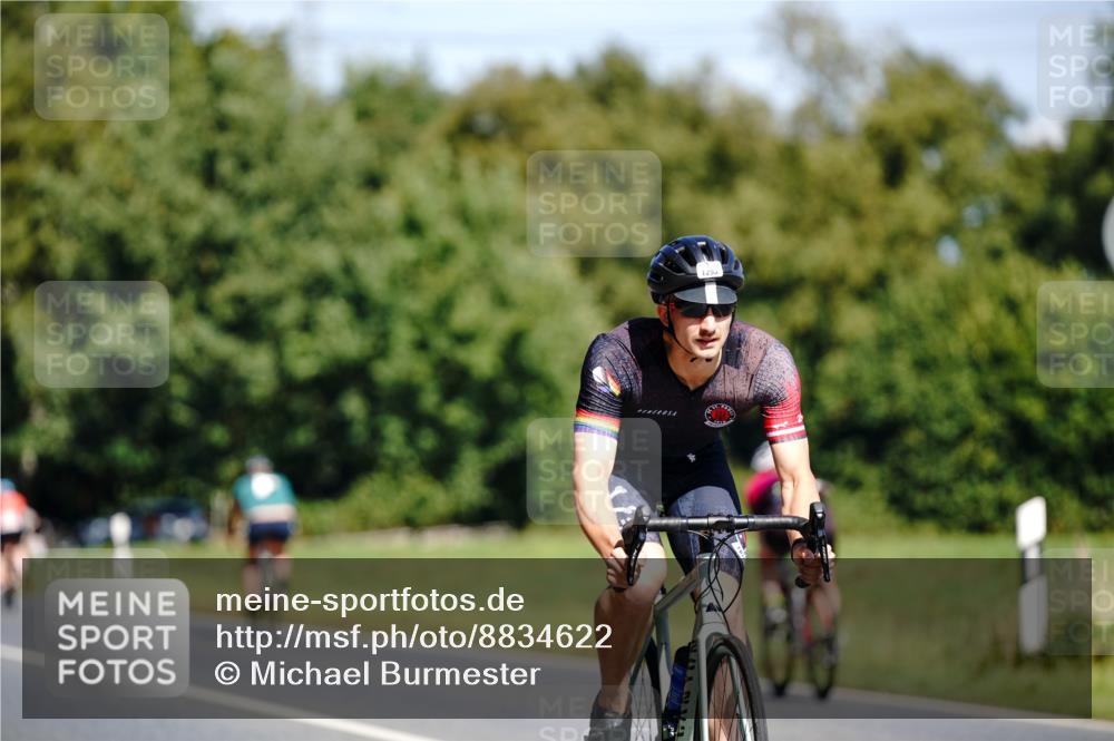 07.09.2025 - 19. Norderstedt Triathlon Michael Burmester http://msf.ph/oto/8834622 07.09.2025 12:23:04 Radfahren 208, 810, 1249, 1293 meine-sportfotos.de