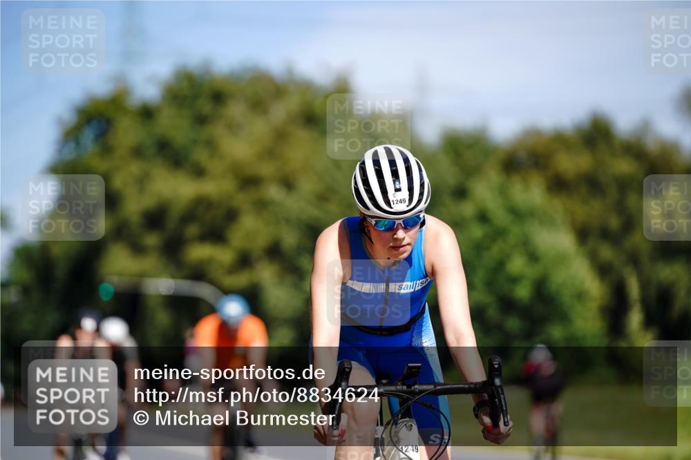 07.09.2025 - 19. Norderstedt Triathlon Michael Burmester http://msf.ph/oto/8834624 07.09.2025 12:23:05 Radfahren 208, 288, 810, 1249, 1293 meine-sportfotos.de