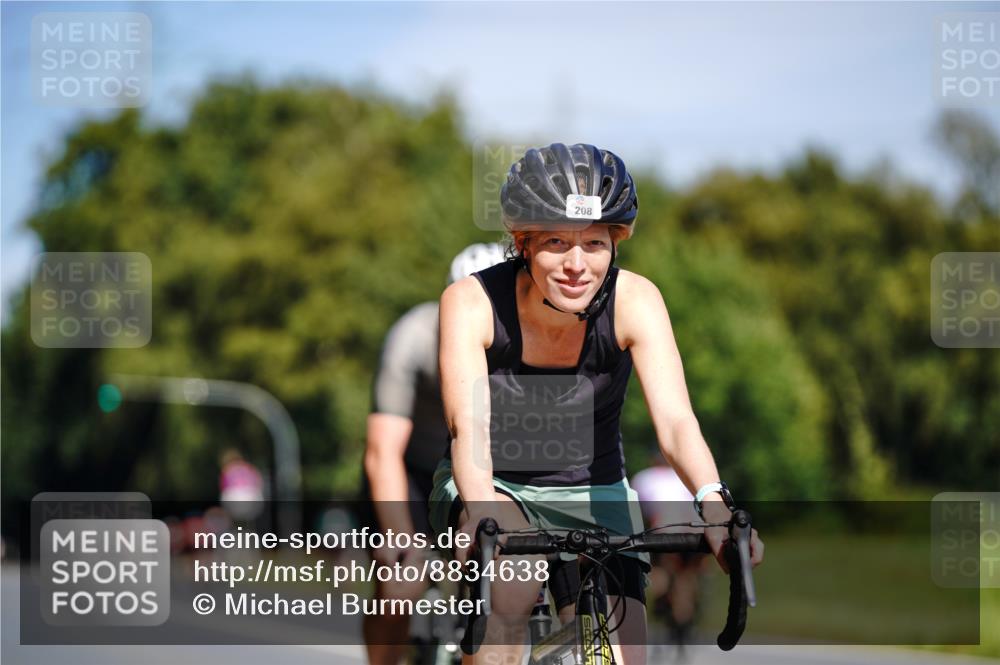 07.09.2025 - 19. Norderstedt Triathlon Michael Burmester http://msf.ph/oto/8834638 07.09.2025 12:23:07 Radfahren 208, 288, 810, 1249, 1293 meine-sportfotos.de