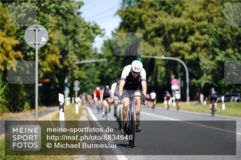 07.09.2025 - 19. Norderstedt Triathlon Michael Burmester http://msf.ph/oto/8834646 07.09.2025 12:23:15 Radfahren 167 meine-sportfotos.de