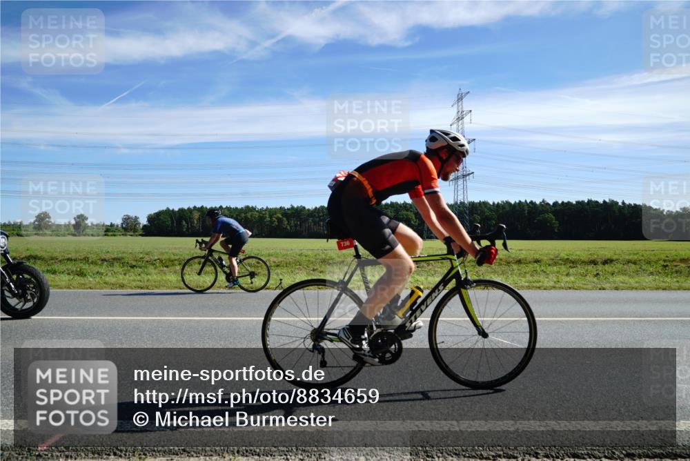 07.09.2025 - 19. Norderstedt Triathlon Michael Burmester http://msf.ph/oto/8834659 07.09.2025 11:58:50 Radfahren 736, 1378 meine-sportfotos.de