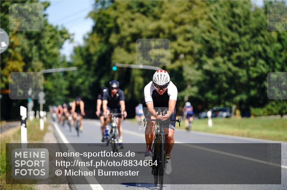 07.09.2025 - 19. Norderstedt Triathlon Michael Burmester http://msf.ph/oto/8834664 07.09.2025 12:23:28 Radfahren 700, 808, 835, 1296, 1379 meine-sportfotos.de
