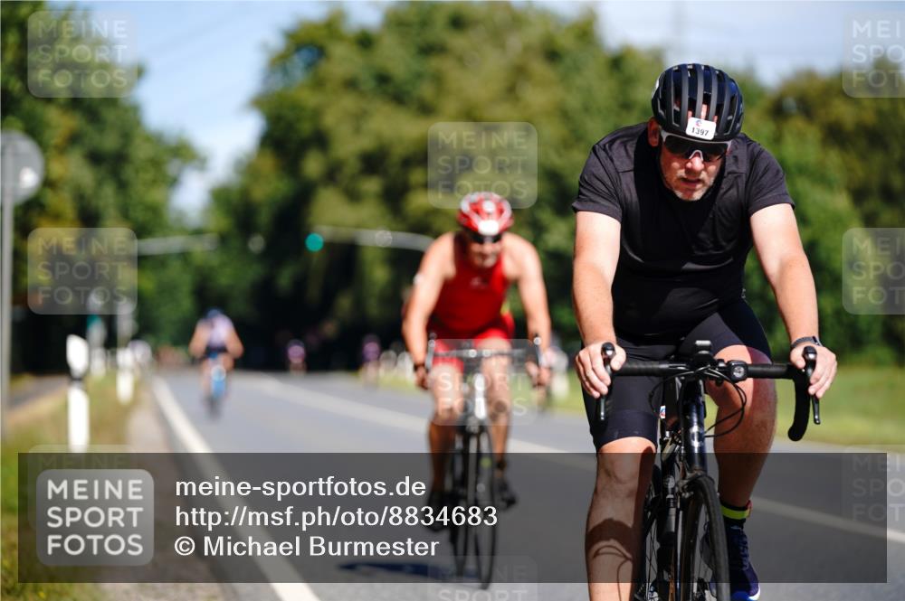 07.09.2025 - 19. Norderstedt Triathlon Michael Burmester http://msf.ph/oto/8834683 07.09.2025 12:23:41 Radfahren 1216, 1397 meine-sportfotos.de