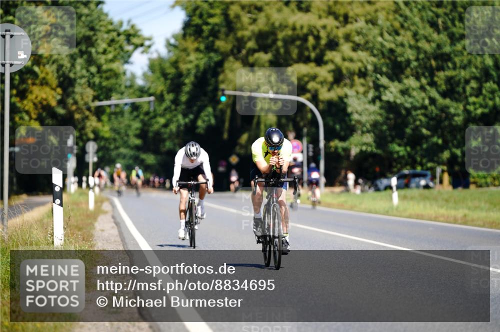 07.09.2025 - 19. Norderstedt Triathlon Michael Burmester http://msf.ph/oto/8834695 07.09.2025 12:23:57 Radfahren 1351 meine-sportfotos.de