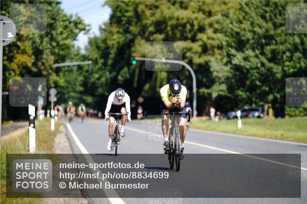 07.09.2025 - 19. Norderstedt Triathlon Michael Burmester http://msf.ph/oto/8834699 07.09.2025 12:23:58 Radfahren 165, 1351 meine-sportfotos.de