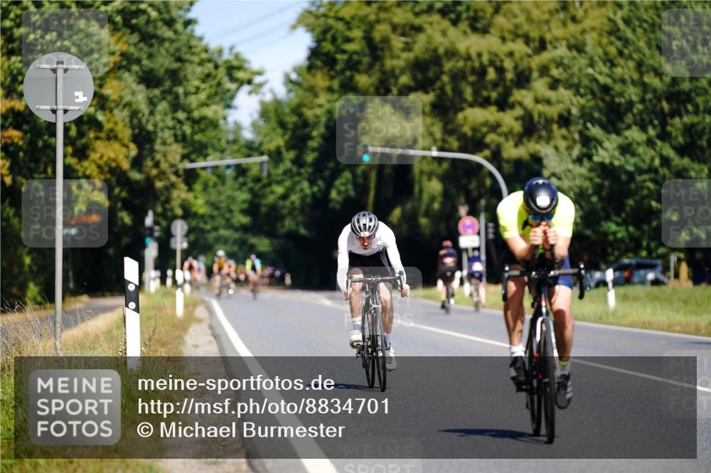 07.09.2025 - 19. Norderstedt Triathlon Michael Burmester http://msf.ph/oto/8834701 07.09.2025 12:23:58 Radfahren 165, 1351 meine-sportfotos.de