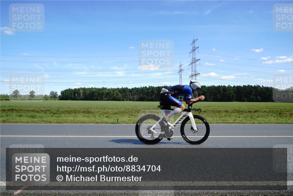 07.09.2025 - 19. Norderstedt Triathlon Michael Burmester http://msf.ph/oto/8834704 07.09.2025 14:01:18 Radfahren 1025, 1041 meine-sportfotos.de