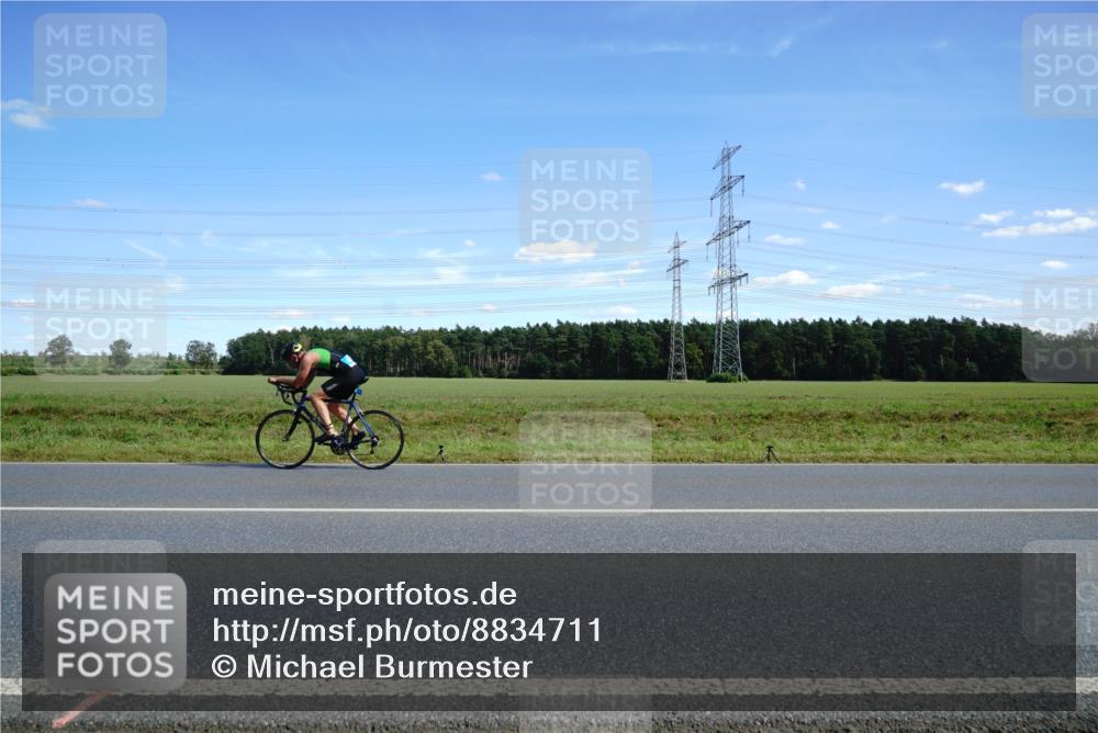 07.09.2025 - 19. Norderstedt Triathlon Michael Burmester http://msf.ph/oto/8834711 07.09.2025 14:01:21 Radfahren 863, 1032 meine-sportfotos.de