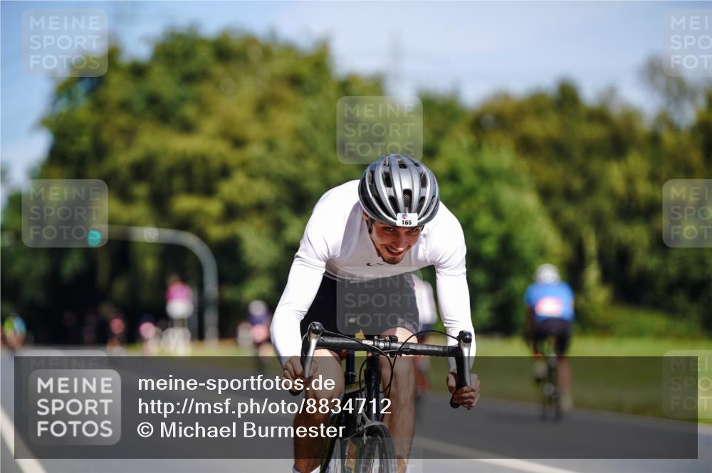 07.09.2025 - 19. Norderstedt Triathlon Michael Burmester http://msf.ph/oto/8834712 07.09.2025 12:24:01 Radfahren 165, 1351 meine-sportfotos.de