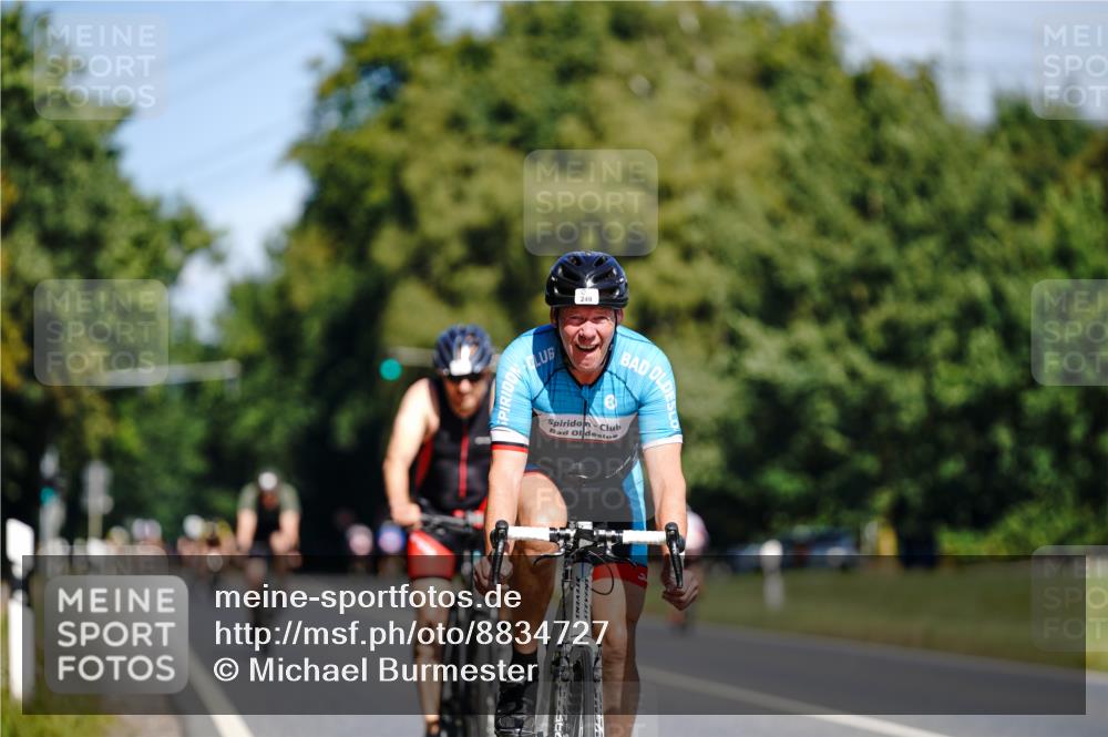07.09.2025 - 19. Norderstedt Triathlon Michael Burmester http://msf.ph/oto/8834727 07.09.2025 12:24:19 Radfahren 249, 802 meine-sportfotos.de