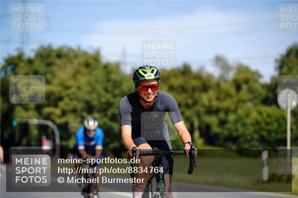 07.09.2025 - 19. Norderstedt Triathlon Michael Burmester http://msf.ph/oto/8834764 07.09.2025 12:25:04 Radfahren 301, 825 meine-sportfotos.de