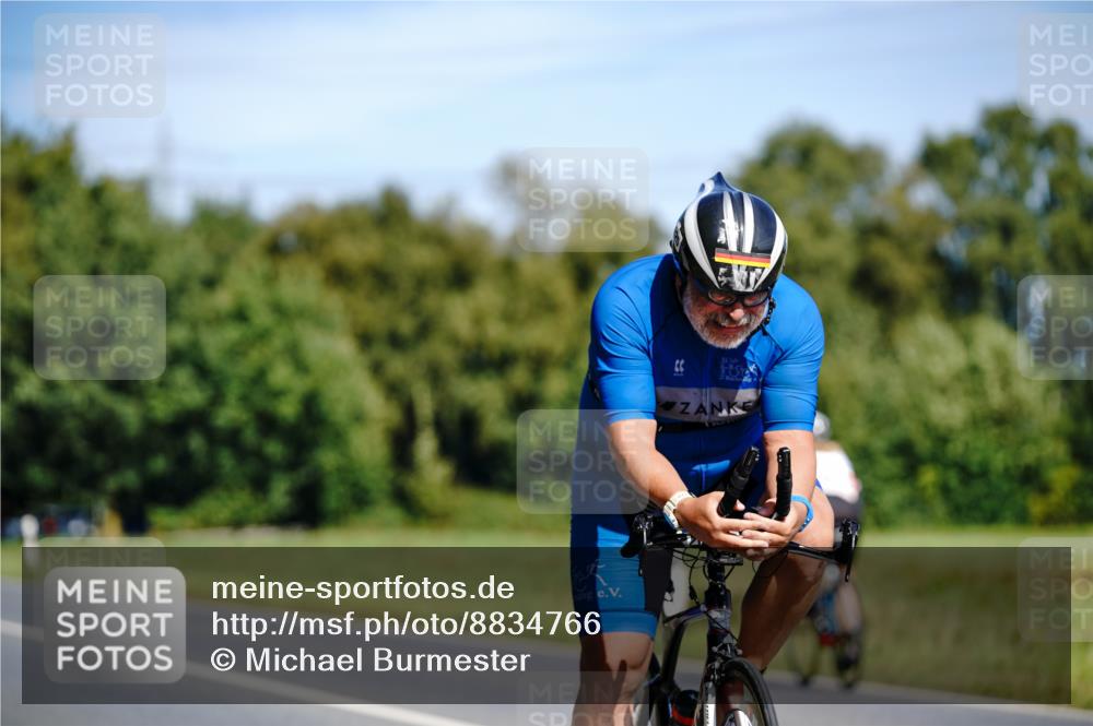 07.09.2025 - 19. Norderstedt Triathlon Michael Burmester http://msf.ph/oto/8834766 07.09.2025 12:25:05 Radfahren 301, 825 meine-sportfotos.de