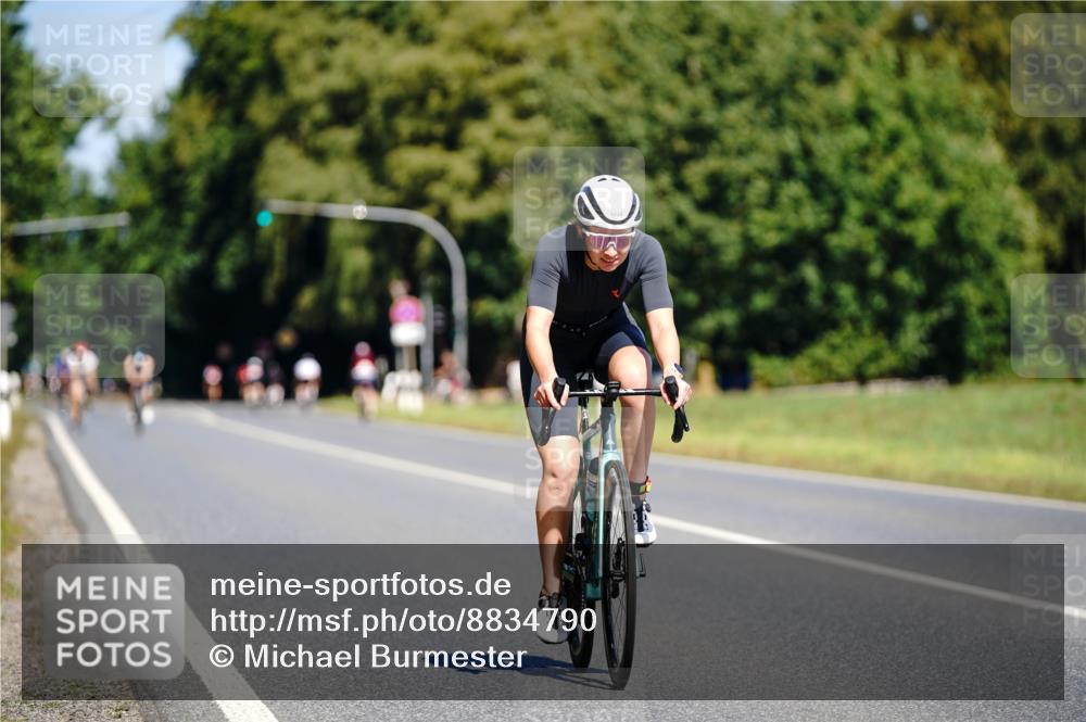 07.09.2025 - 19. Norderstedt Triathlon Michael Burmester http://msf.ph/oto/8834790 07.09.2025 12:25:33 Radfahren 1234, 1343 meine-sportfotos.de