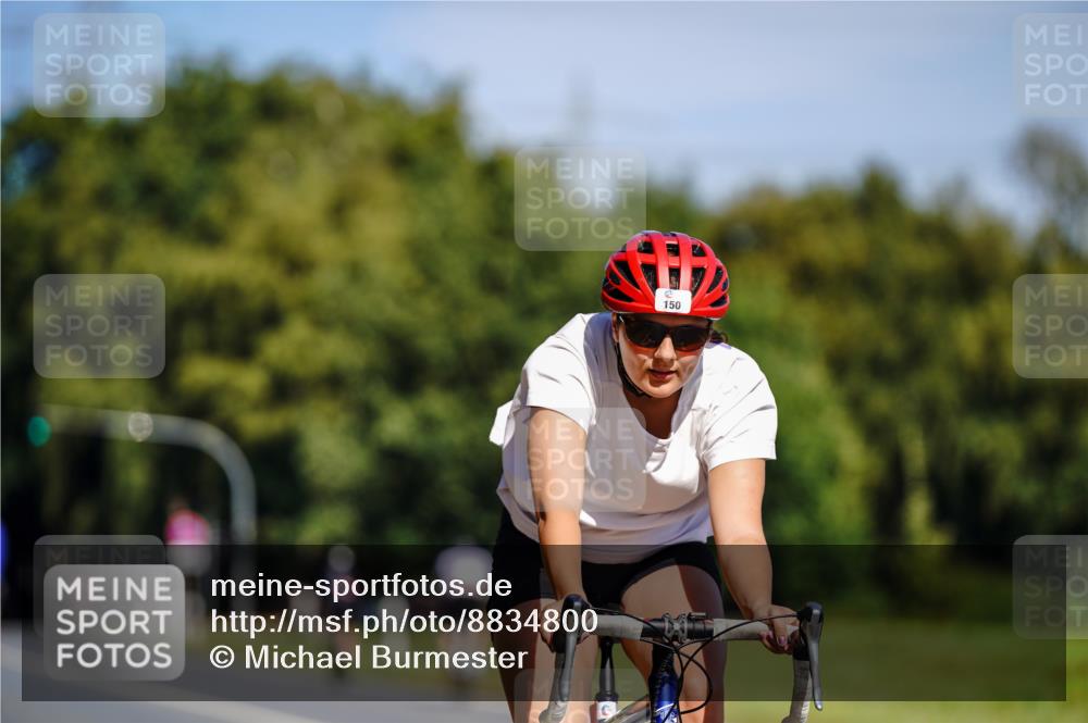 07.09.2025 - 19. Norderstedt Triathlon Michael Burmester http://msf.ph/oto/8834800 07.09.2025 12:25:47 Radfahren 150 meine-sportfotos.de