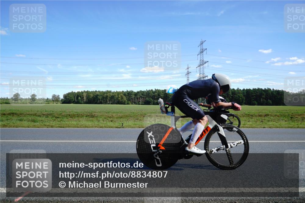 07.09.2025 - 19. Norderstedt Triathlon Michael Burmester http://msf.ph/oto/8834807 07.09.2025 14:01:38 Radfahren 1468 meine-sportfotos.de
