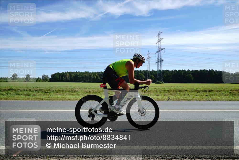 07.09.2025 - 19. Norderstedt Triathlon Michael Burmester http://msf.ph/oto/8834841 07.09.2025 11:59:33 Radfahren 201, 252, 773, 818, 1294 meine-sportfotos.de