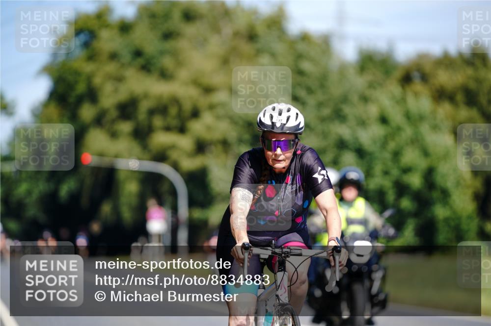07.09.2025 - 19. Norderstedt Triathlon Michael Burmester http://msf.ph/oto/8834883 07.09.2025 12:26:34 Radfahren 137 meine-sportfotos.de