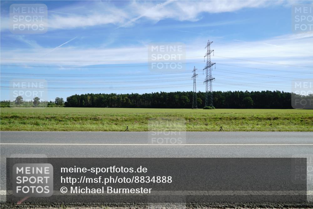 07.09.2025 - 19. Norderstedt Triathlon Michael Burmester http://msf.ph/oto/8834888 07.09.2025 11:59:41 Radfahren 146, 1357 meine-sportfotos.de