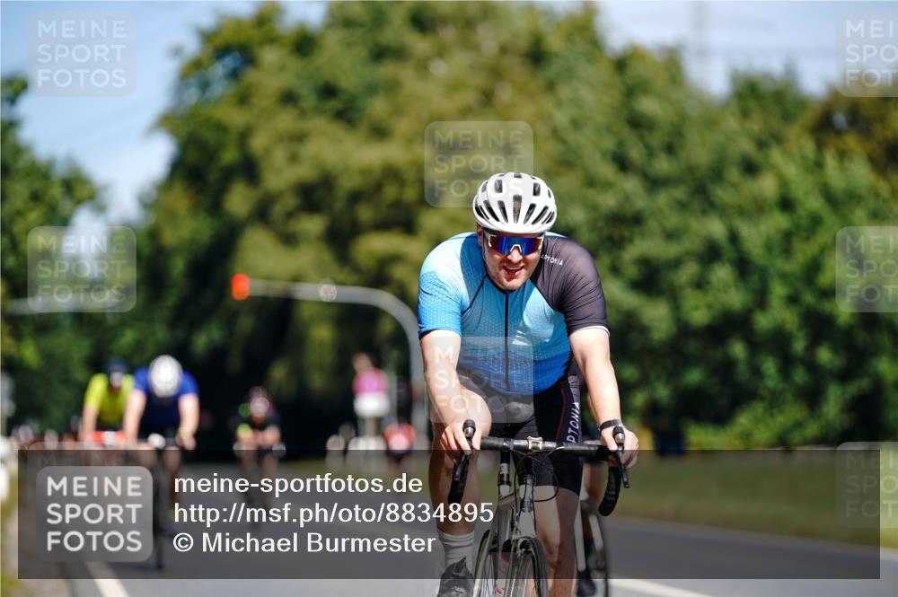 07.09.2025 - 19. Norderstedt Triathlon Michael Burmester http://msf.ph/oto/8834895 07.09.2025 12:26:43 Radfahren 712, 1235 meine-sportfotos.de