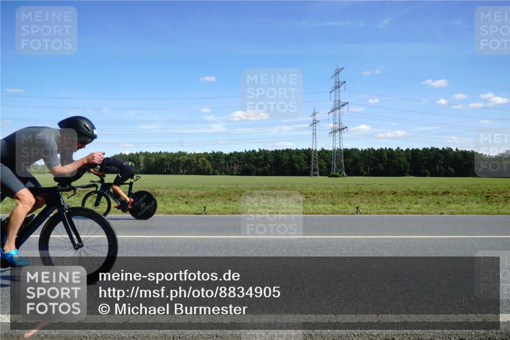 07.09.2025 - 19. Norderstedt Triathlon Michael Burmester http://msf.ph/oto/8834905 07.09.2025 14:02:19 Radfahren 394 meine-sportfotos.de