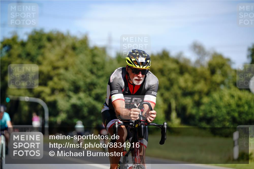 07.09.2025 - 19. Norderstedt Triathlon Michael Burmester http://msf.ph/oto/8834916 07.09.2025 12:26:50 Radfahren 194, 247, 695, 1231, 1384 meine-sportfotos.de
