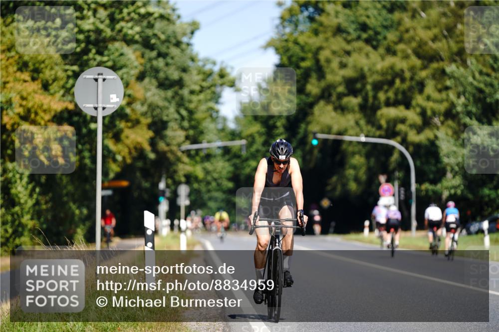 07.09.2025 - 19. Norderstedt Triathlon Michael Burmester http://msf.ph/oto/8834959 07.09.2025 12:27:20 Radfahren 847 meine-sportfotos.de