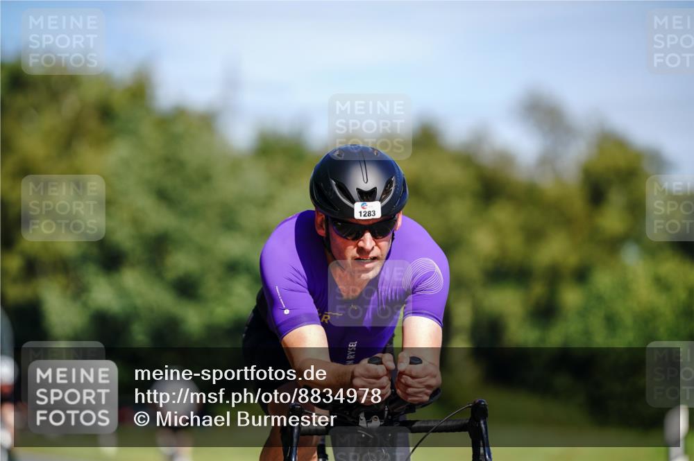 07.09.2025 - 19. Norderstedt Triathlon Michael Burmester http://msf.ph/oto/8834978 07.09.2025 12:27:42 Radfahren 157, 1269, 1283 meine-sportfotos.de