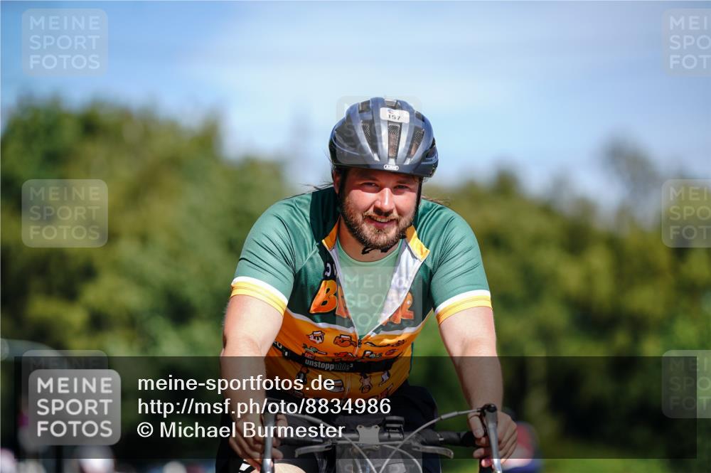 07.09.2025 - 19. Norderstedt Triathlon Michael Burmester http://msf.ph/oto/8834986 07.09.2025 12:27:45 Radfahren 157, 1269, 1283 meine-sportfotos.de