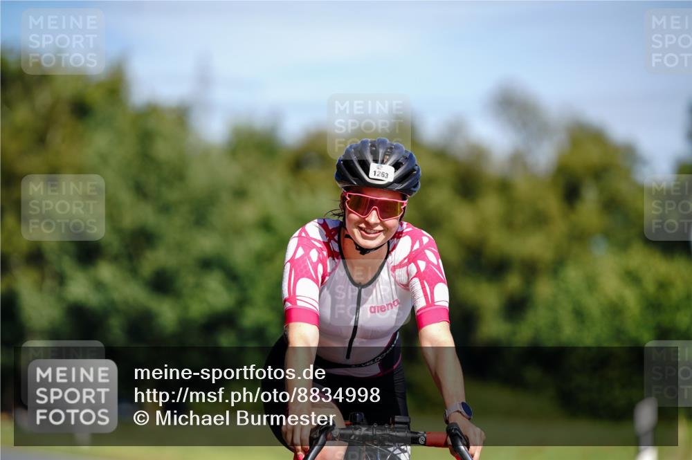 07.09.2025 - 19. Norderstedt Triathlon Michael Burmester http://msf.ph/oto/8834998 07.09.2025 12:27:51 Radfahren 258, 1263 meine-sportfotos.de